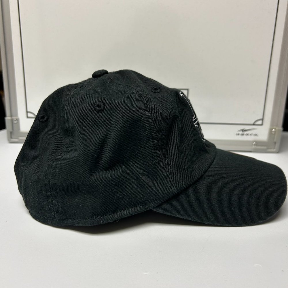 Long Island University Hat - Picture 3 of 4
